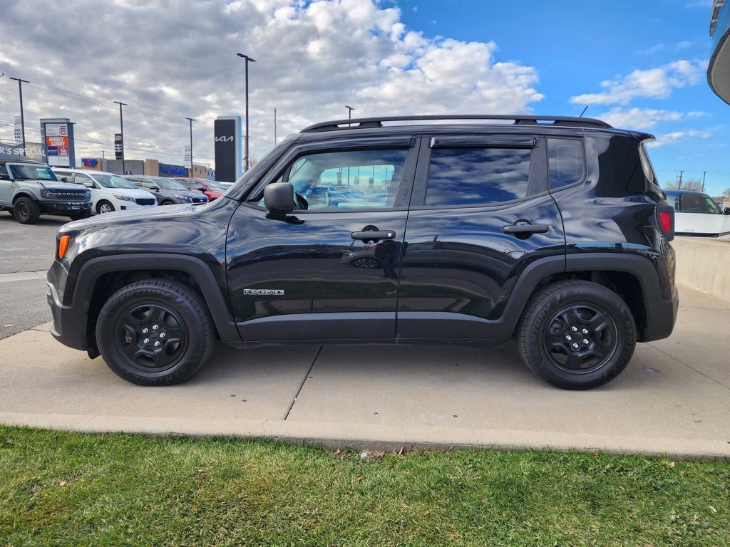 Used 2017 Jeep Renegade Sport w/ Power & Air Group image 8