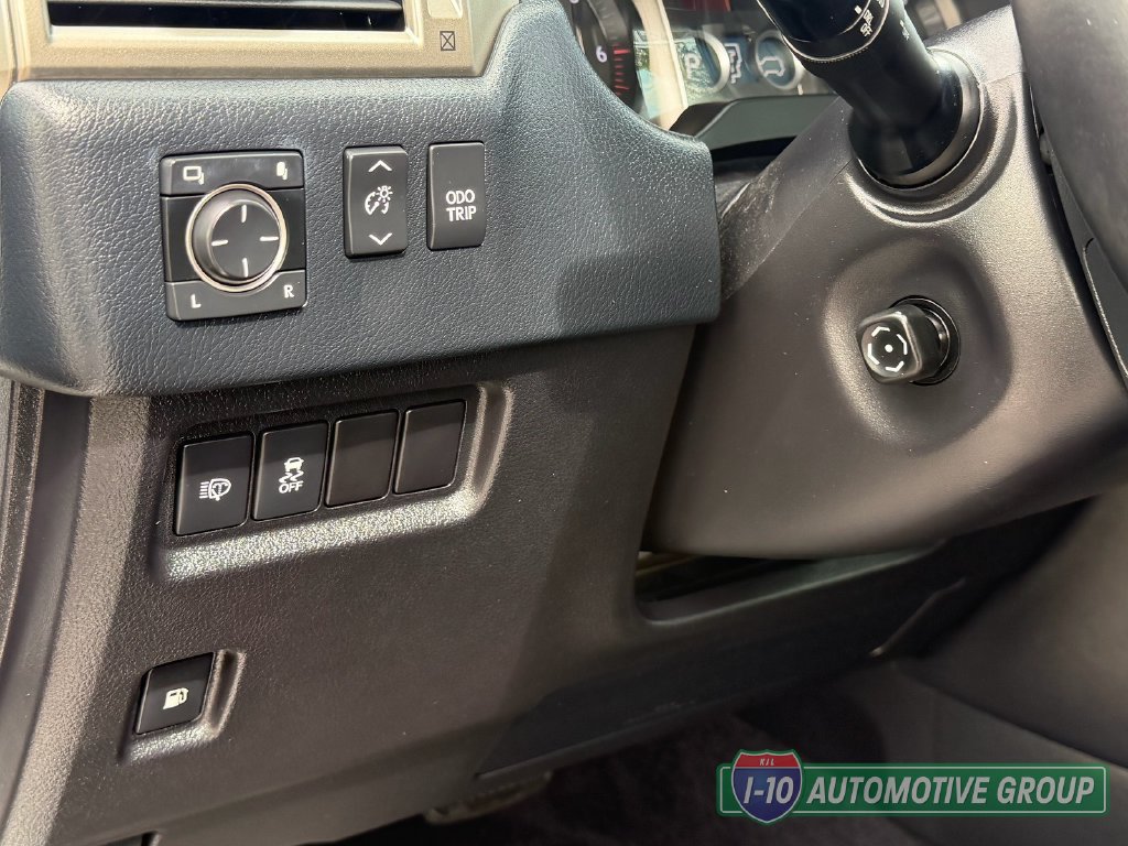 Used 2017 Lexus GX 460 Premium w/ Premium Package AWD/4WD image 29