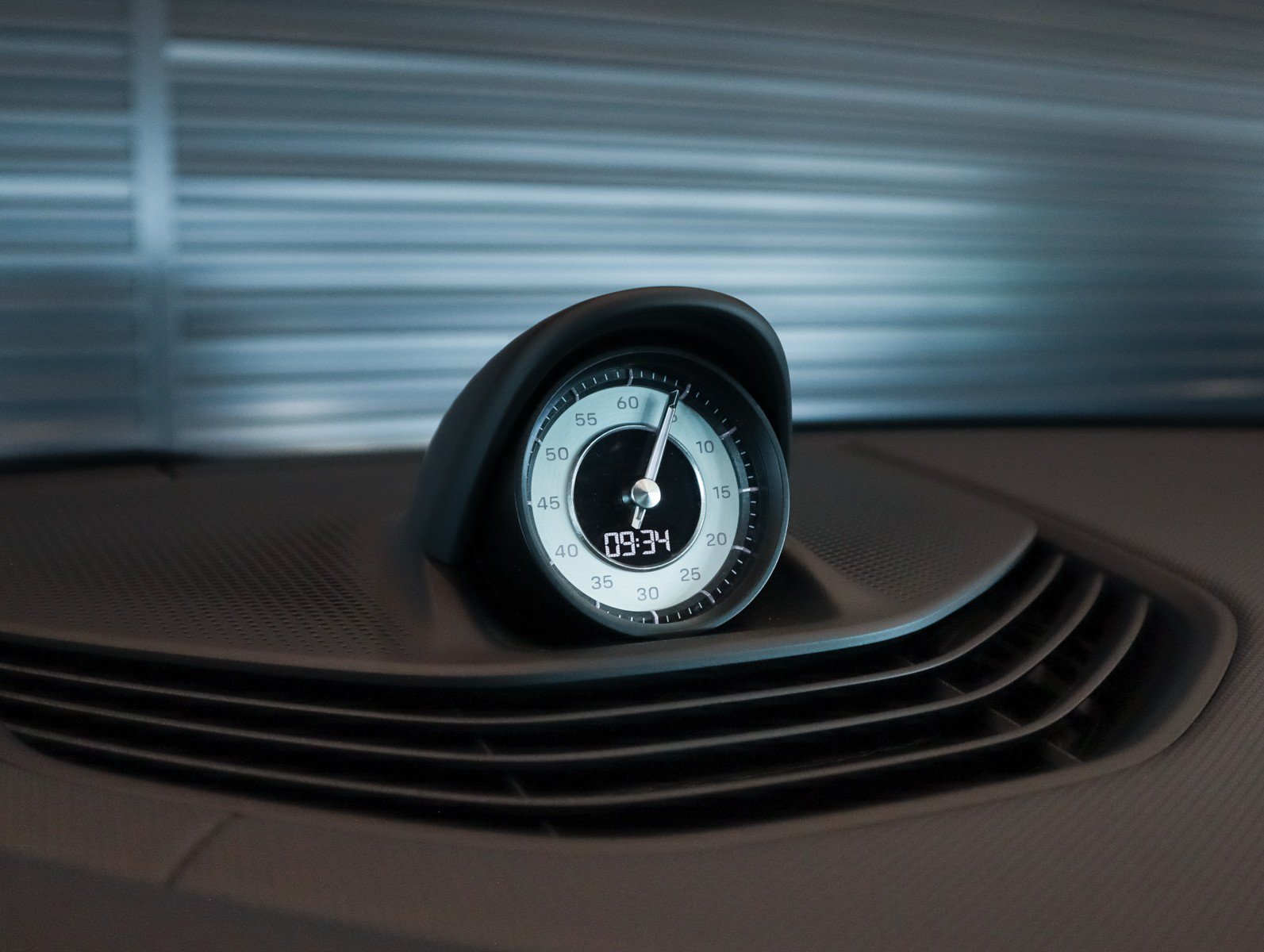 Certified 2023 Porsche Taycan RWD image 23