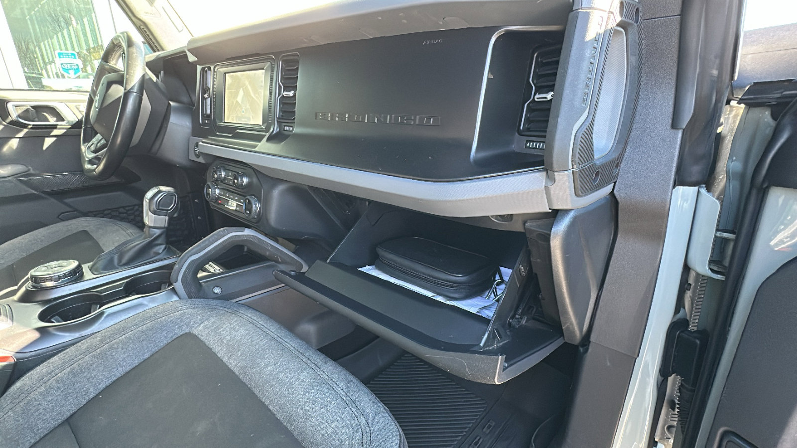 Used 2021 Ford Bronco Big Bend w/ Sasquatch Package image 26