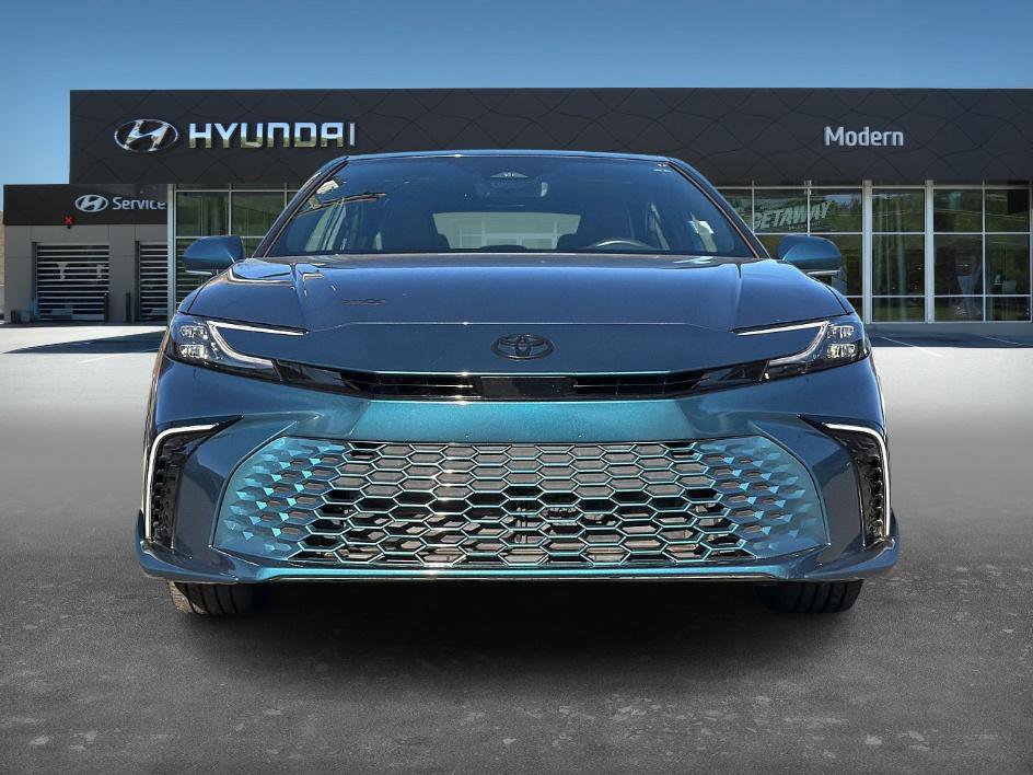 Used 2025 Toyota Camry XSE image 2