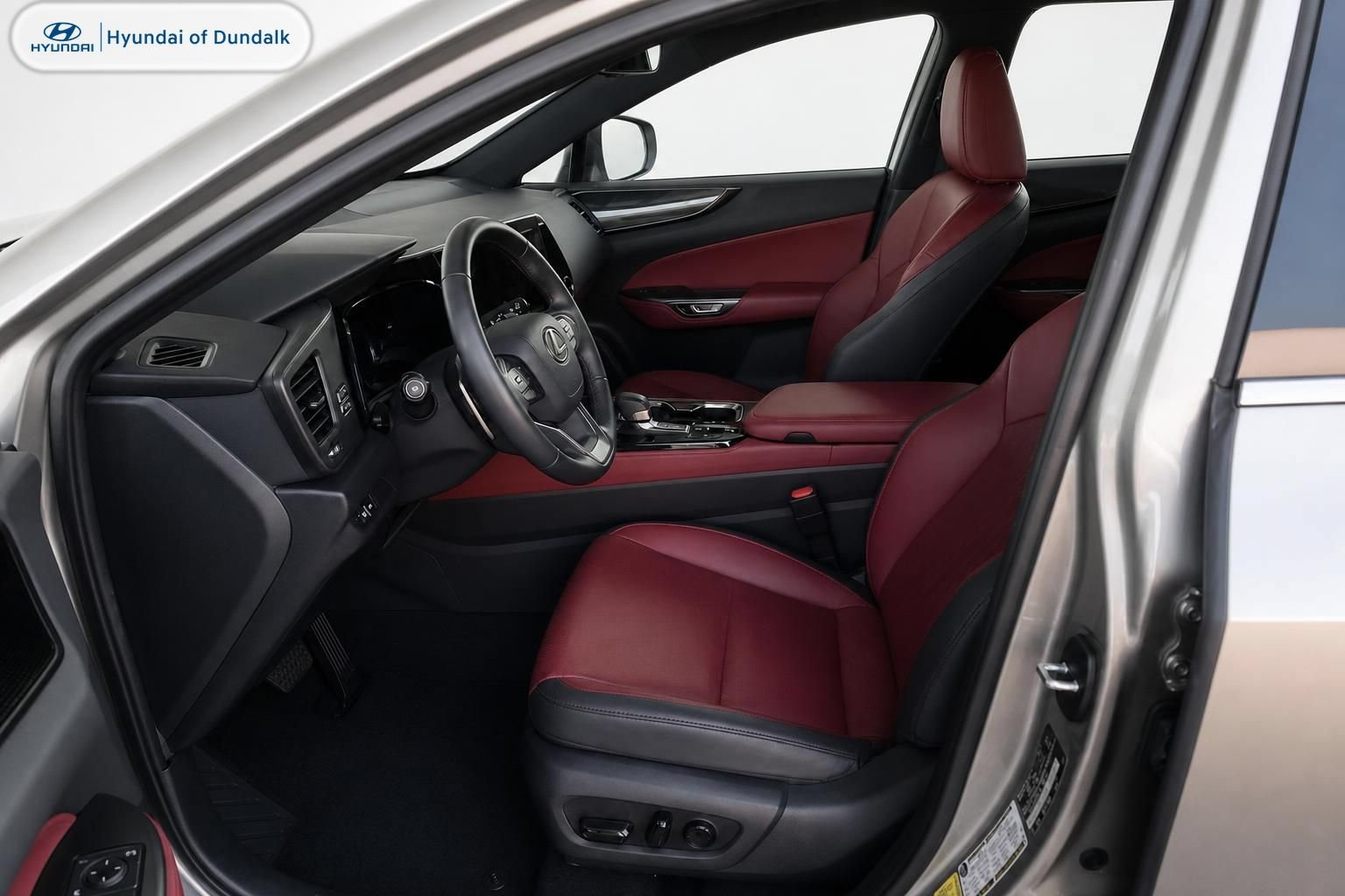 Used 2024 Lexus NX 250 FWD w/ Cold Area Package image 7