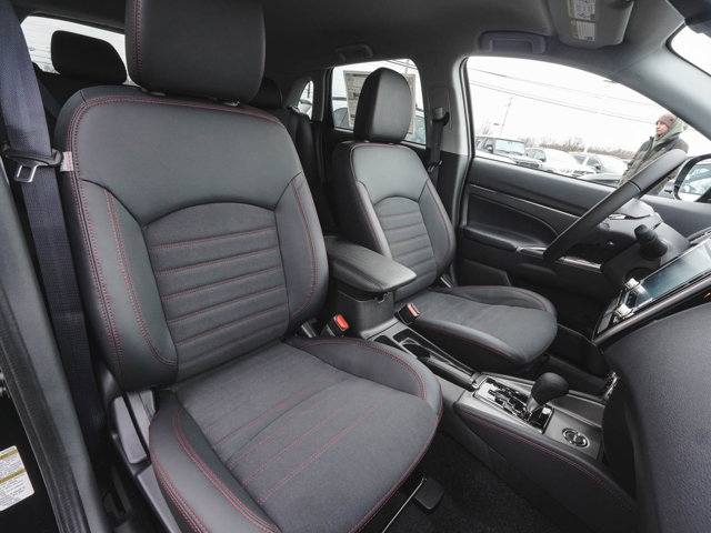 New 2026 Mitsubishi Outlander Sport SE AWD/4WD image 40