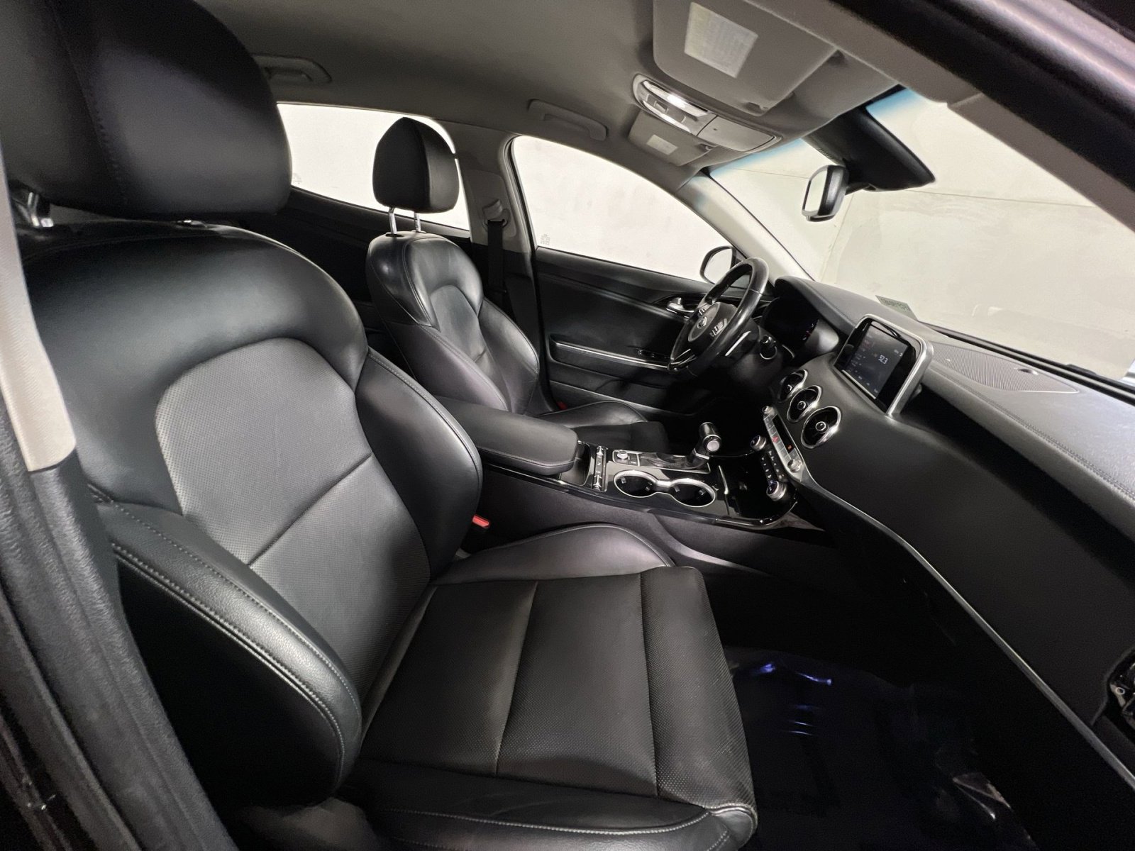 Used 2019 Kia Stinger image 25