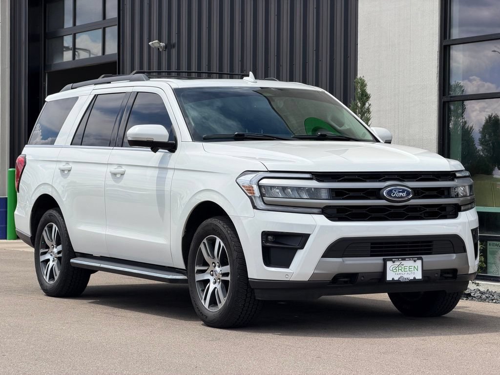 Used 2022 Ford Expedition XLT AWD/4WD image 4