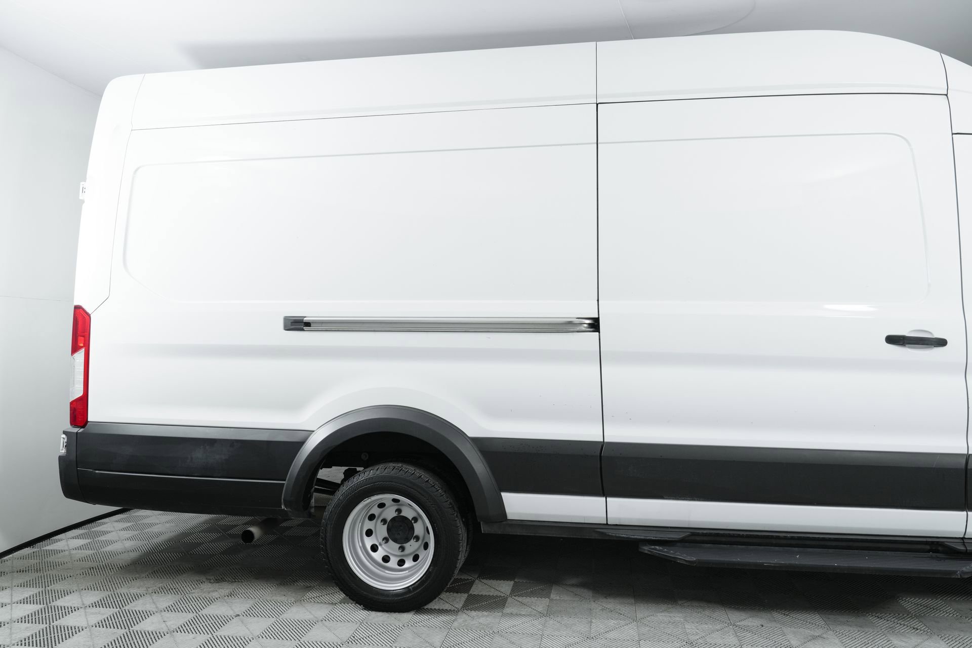 Used 2022 Ford Transit 350 148 High Roof Extended DRW w/ Load Area Protection Package image 12