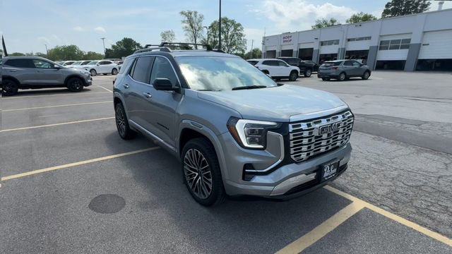 New 2026 GMC Terrain Denali w/ LPO, Black Badging Package image 2