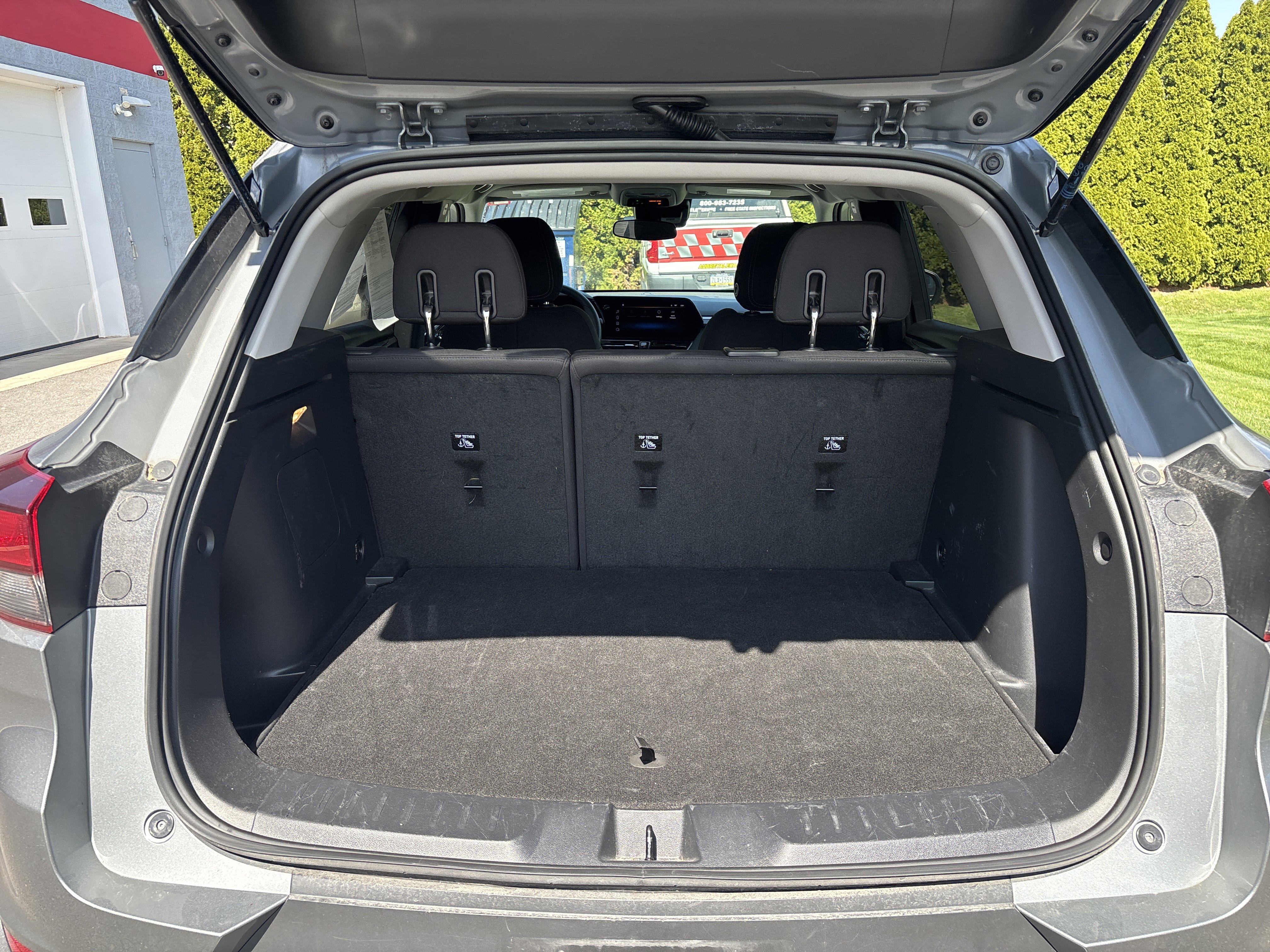 Used 2025 Chevrolet TrailBlazer LT AWD/4WD image 5