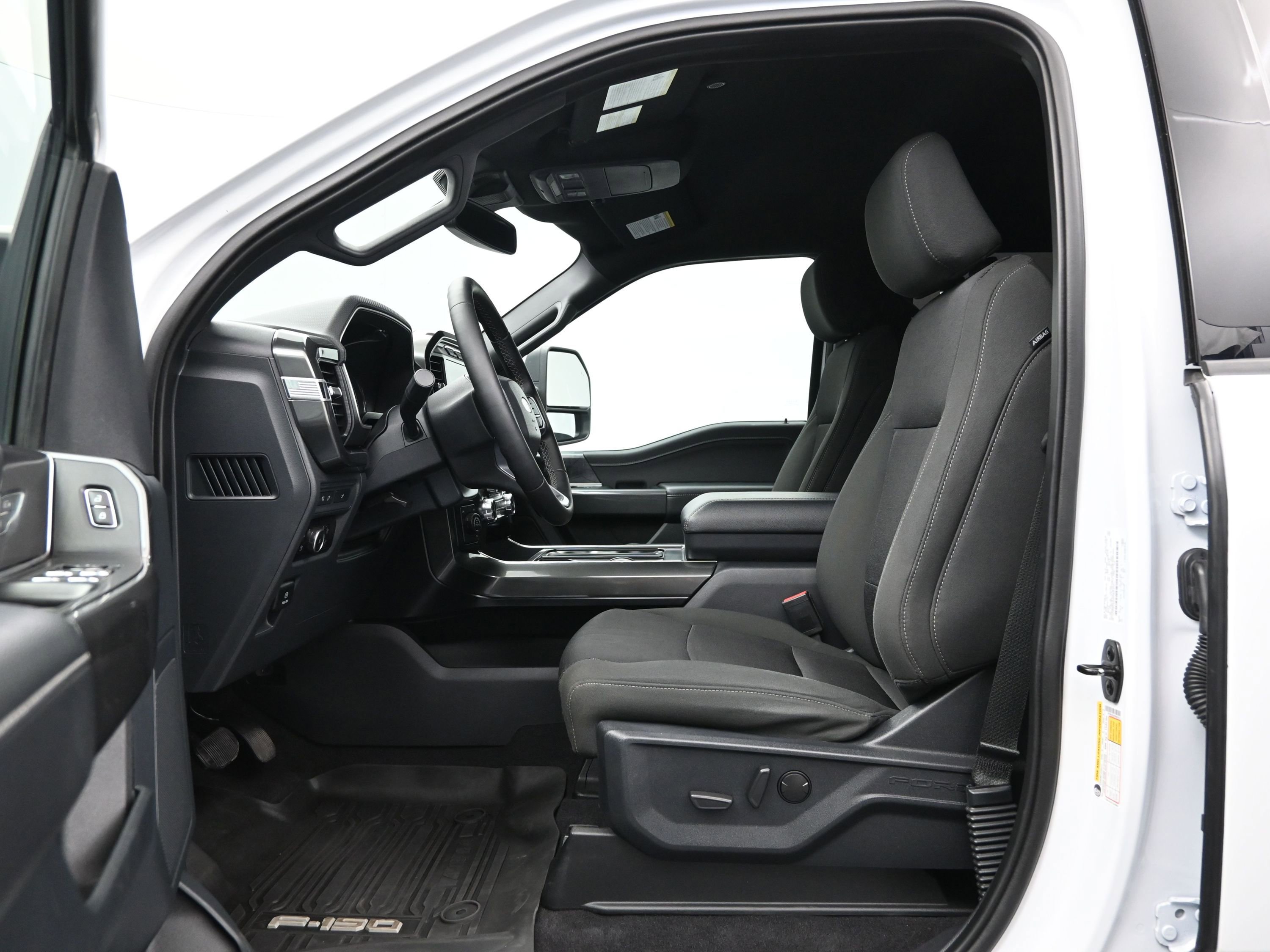 Used 2023 Ford F150 XLT w/ Equipment Group 302A High AWD/4WD image 9