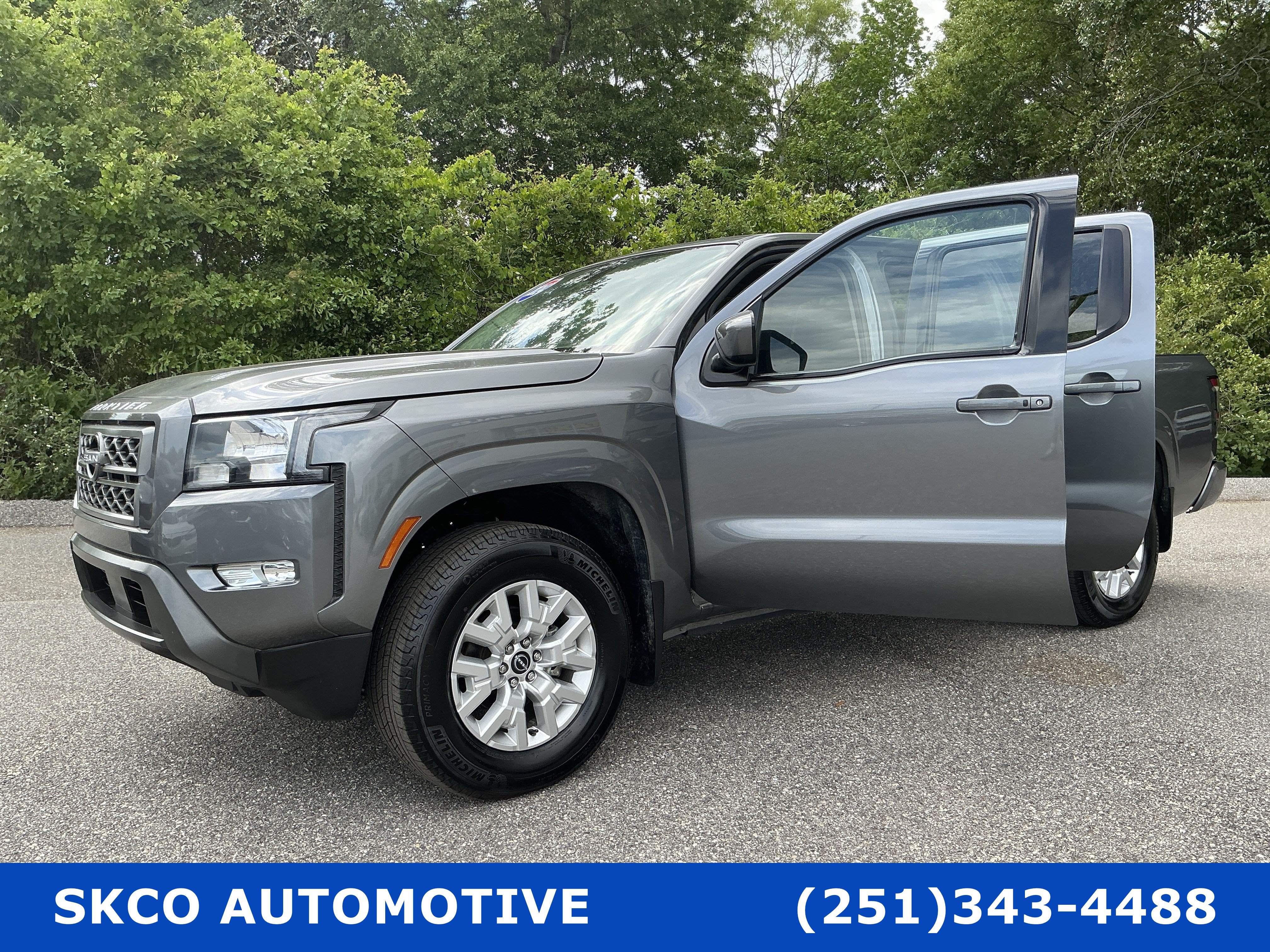 Used 2024 Nissan Frontier SV w/ SV Convenience Package RWD image 30