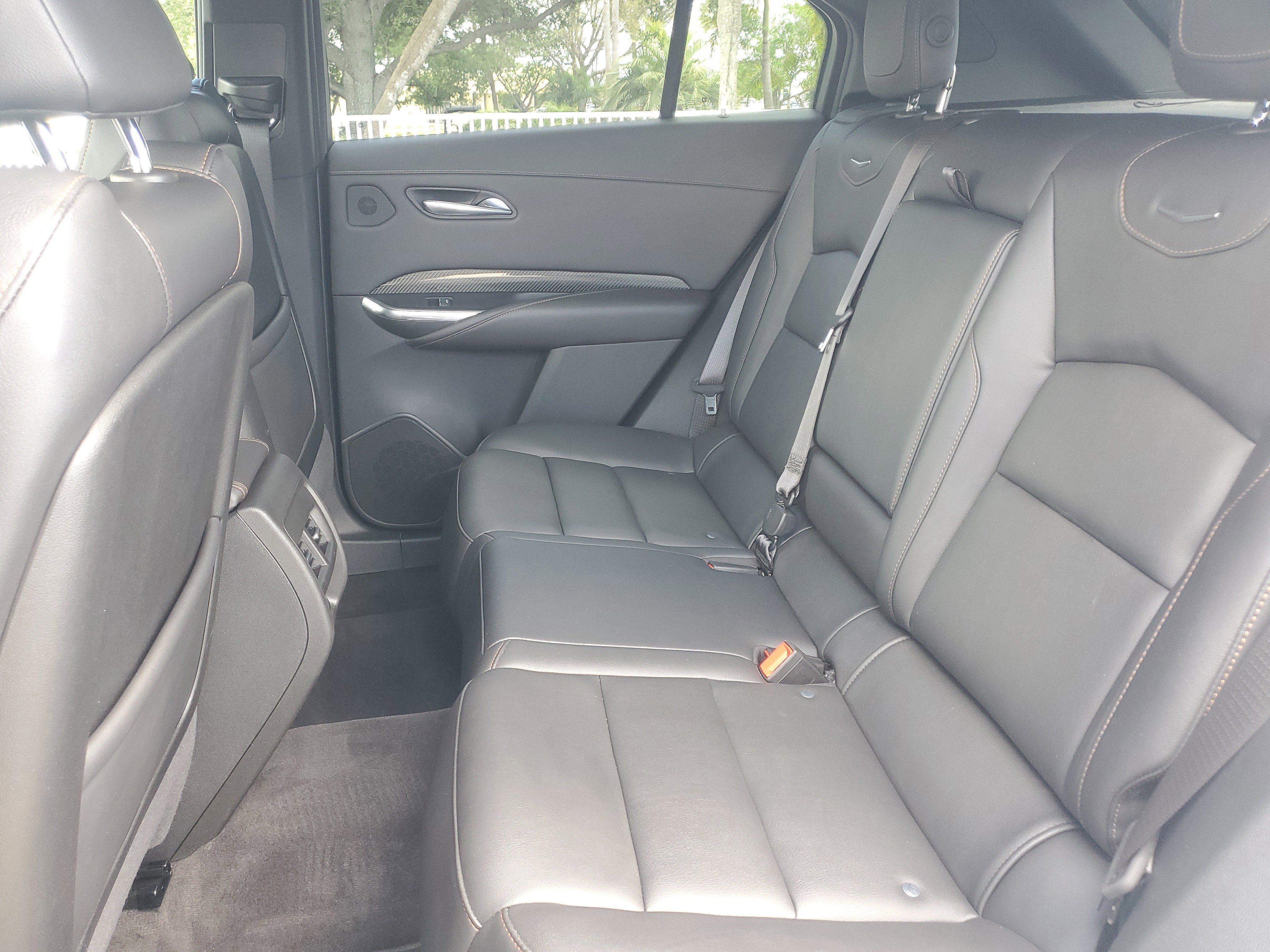 Used 2022 Cadillac XT4 Sport w/ Cold Weather Package image 11