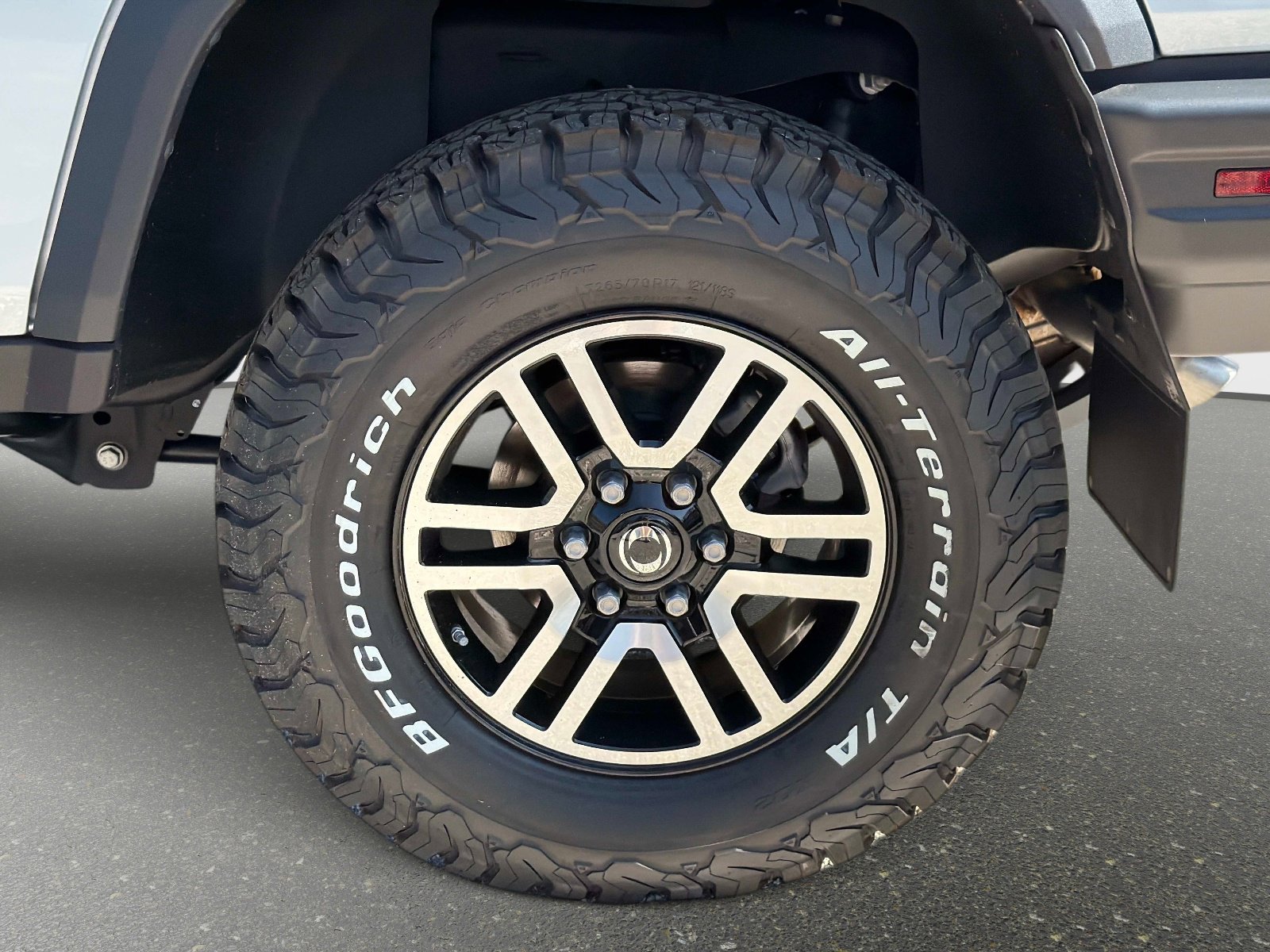 New 2026 INEOS Grenadier Trialmaster Edition image 9