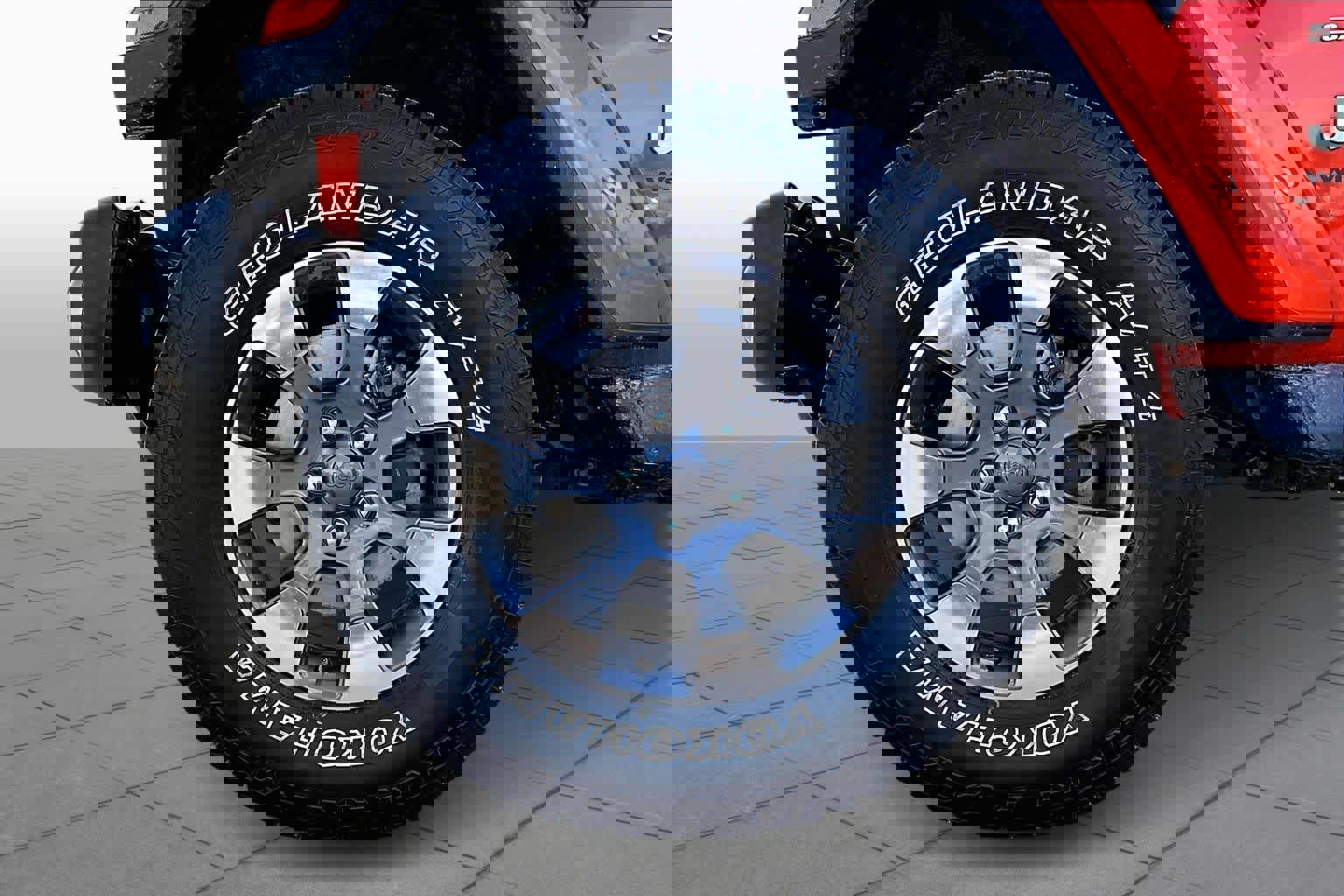 Used 2018 Jeep Wrangler Unlimited Sahara image 11