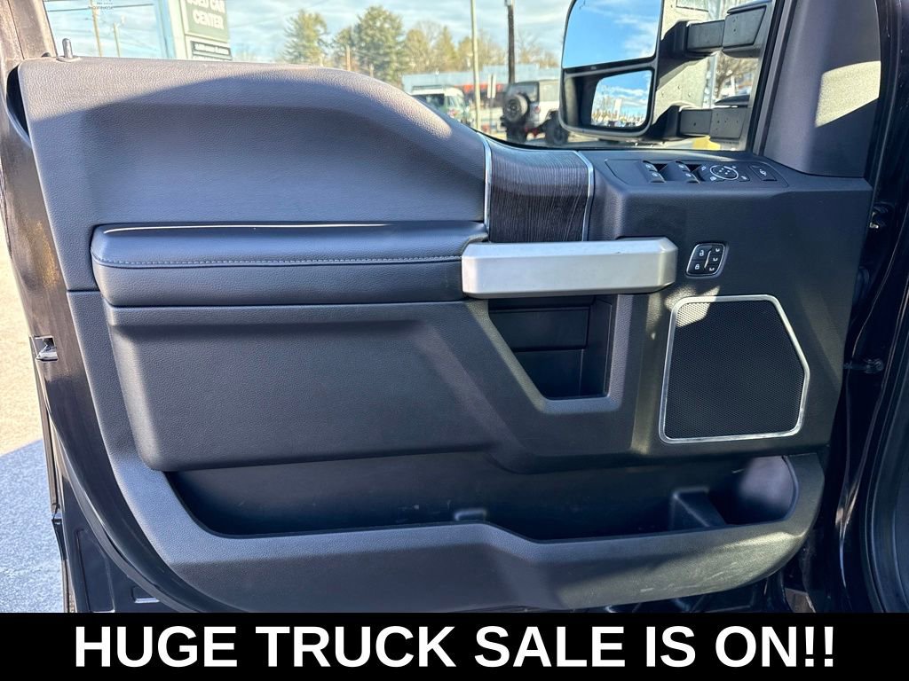 Used 2021 Ford F450 Lariat w/ Lariat Value Package AWD/4WD image 15