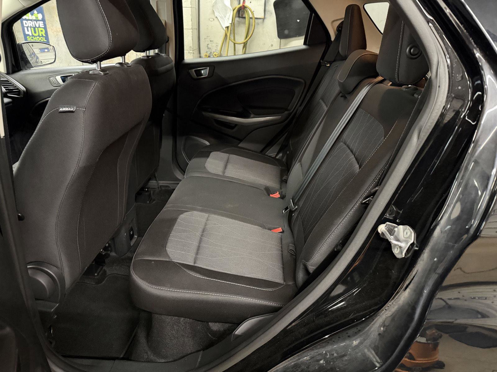 Used 2022 Ford EcoSport SE w/ SE Convenience Package AWD/4WD image 21