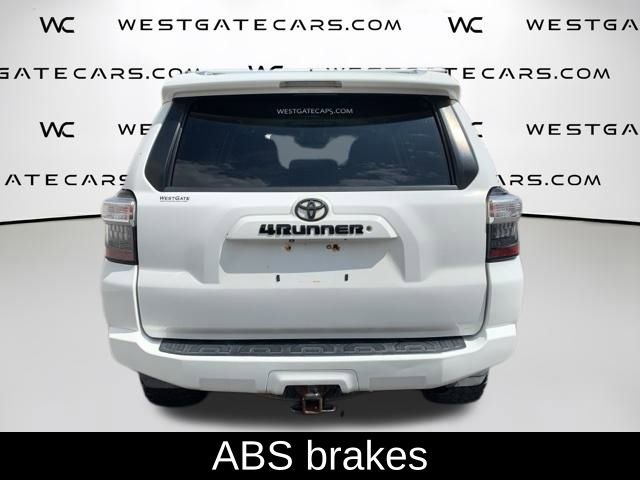 Used 2015 Toyota 4Runner SR5 image 8