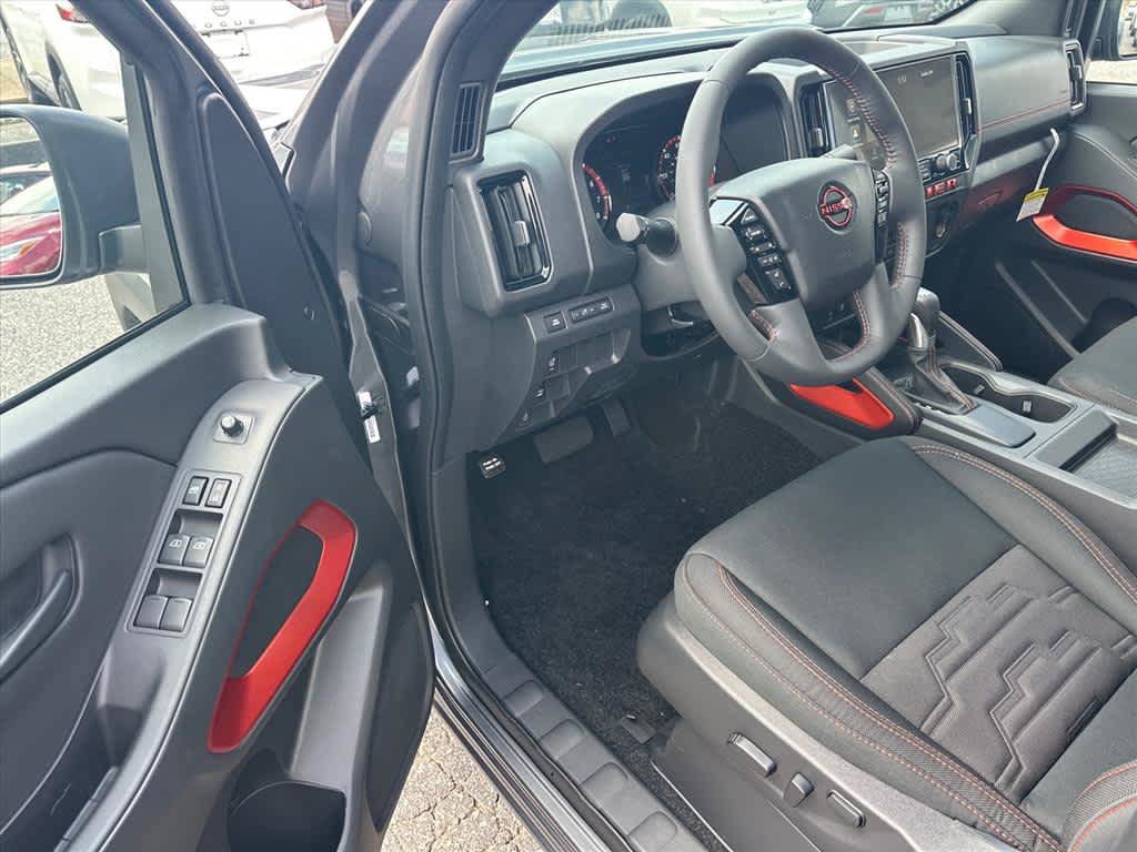 New 2027 Nissan Frontier PRO-4X w/ Tow Package RWD image 6