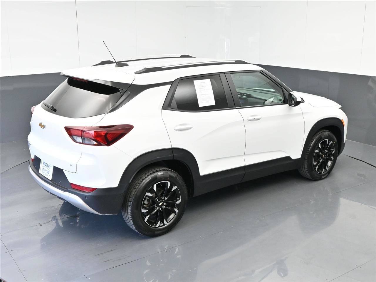 Used 2022 Chevrolet TrailBlazer LT w/ Convenience Package FWD image 25