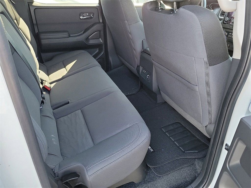 Certified 2024 Nissan Frontier SV w/ SV Convenience Package image 19