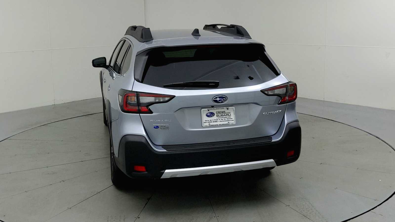 New 2025 Subaru Outback Limited image 8