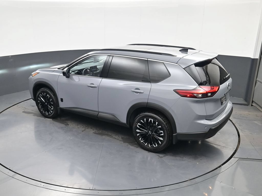 Used 2026 Nissan Rogue Dark Armor FWD image 30