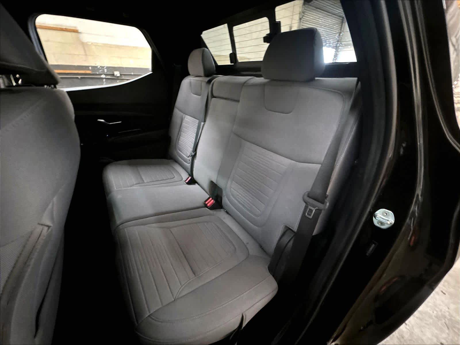 Used 2022 Hyundai Santa Cruz SEL Premium w/ Cargo Package AWD/4WD image 28