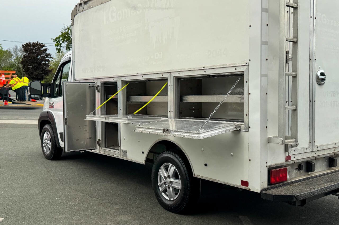 Used 2019 RAM ProMaster 3500 w/ Premium Appearance Group FWD image 21