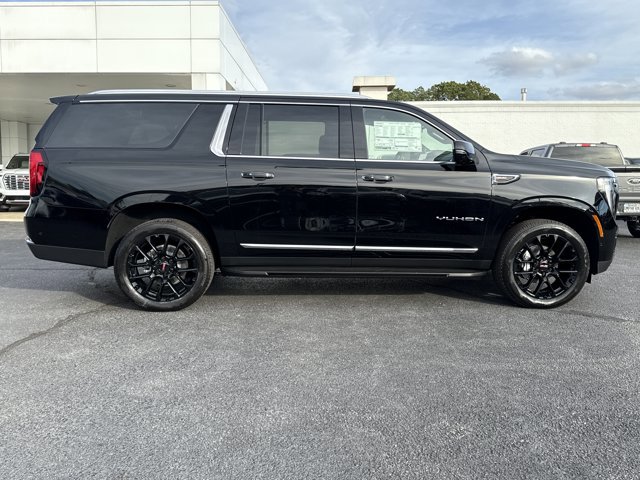 New 2026 GMC Yukon XL Elevation w/ LPO, Floor Liner Package image 2