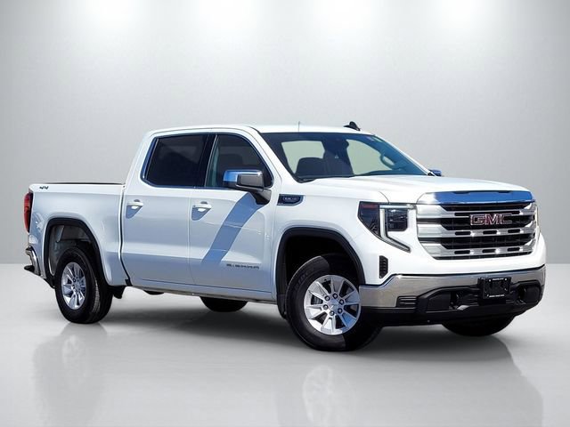 Used 2023 GMC Sierra 1500 SLE image 1