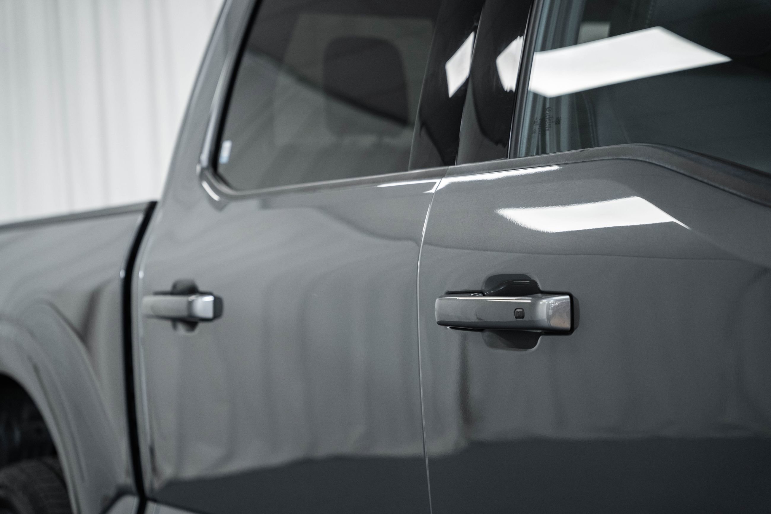 Certified 2023 Ford F150 Lariat w/ Equipment Group 502A High image 19