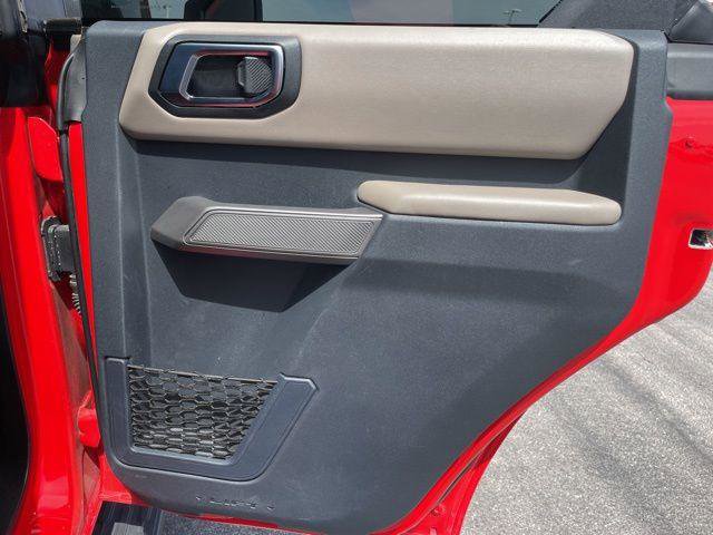 Used 2023 Ford Bronco Wildtrak AWD/4WD image 14