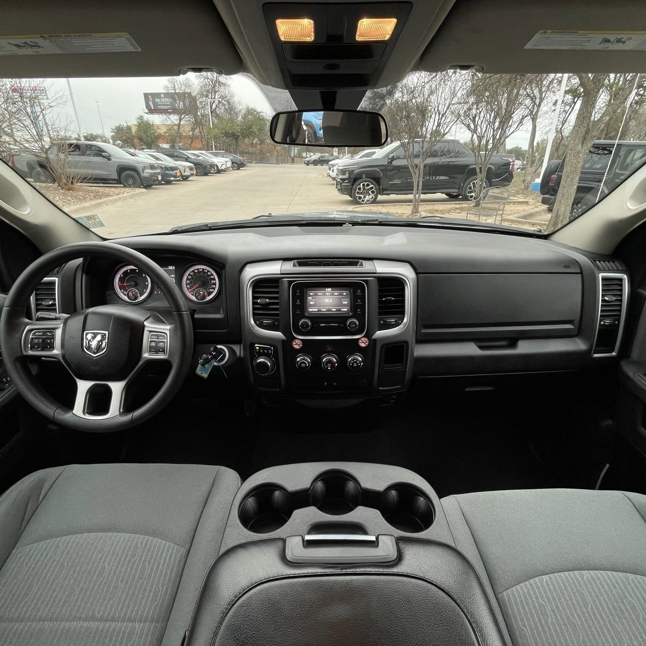 Used 2024 RAM 1500 Classic SLT image 9