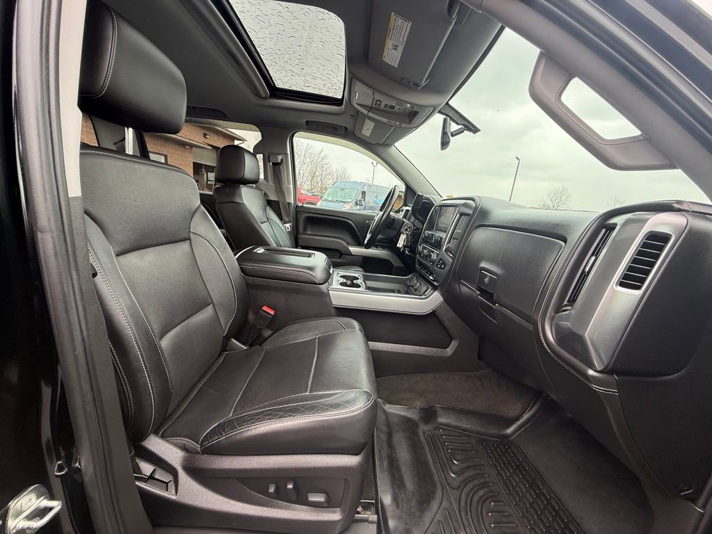 Used 2016 Chevrolet Silverado 1500 LTZ Z71 w/ LTZ Plus Package AWD/4WD image 26