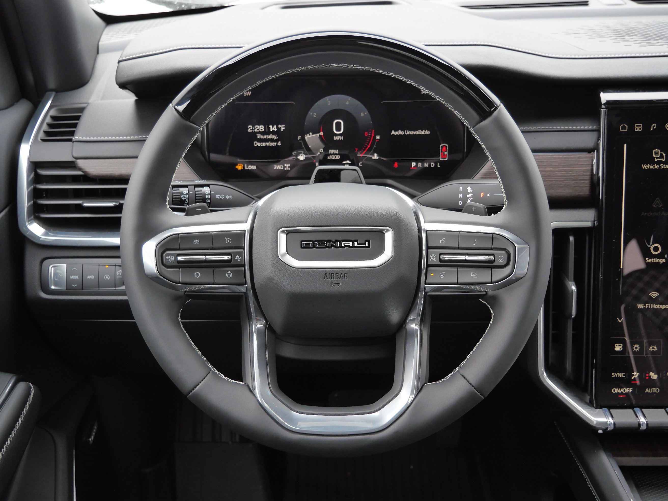 New 2026 GMC Acadia Denali image 7