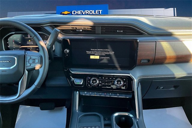 New 2026 GMC Sierra 2500 Denali Ultimate w/ Max Trailering Package image 7