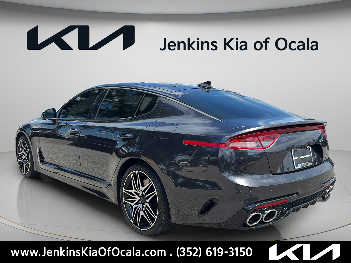 Used 2022 Kia Stinger GT2 RWD image 5