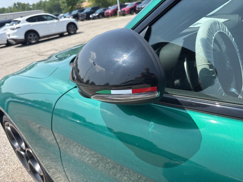 New 2025 Alfa Romeo Giulia AWD w/ Driving Assist Package image 3