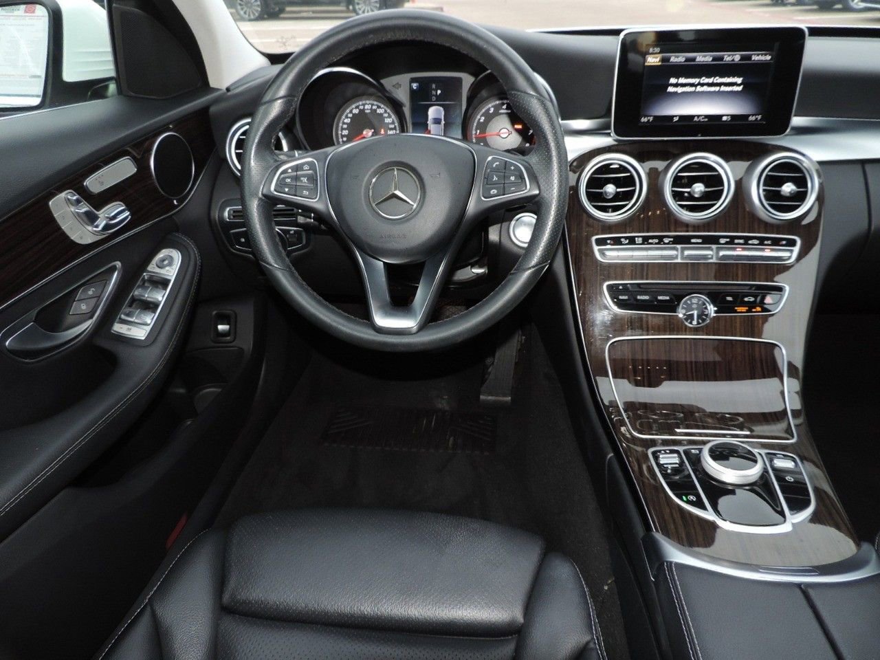 Used 2018 Mercedes-Benz C 300 Sedan image 20