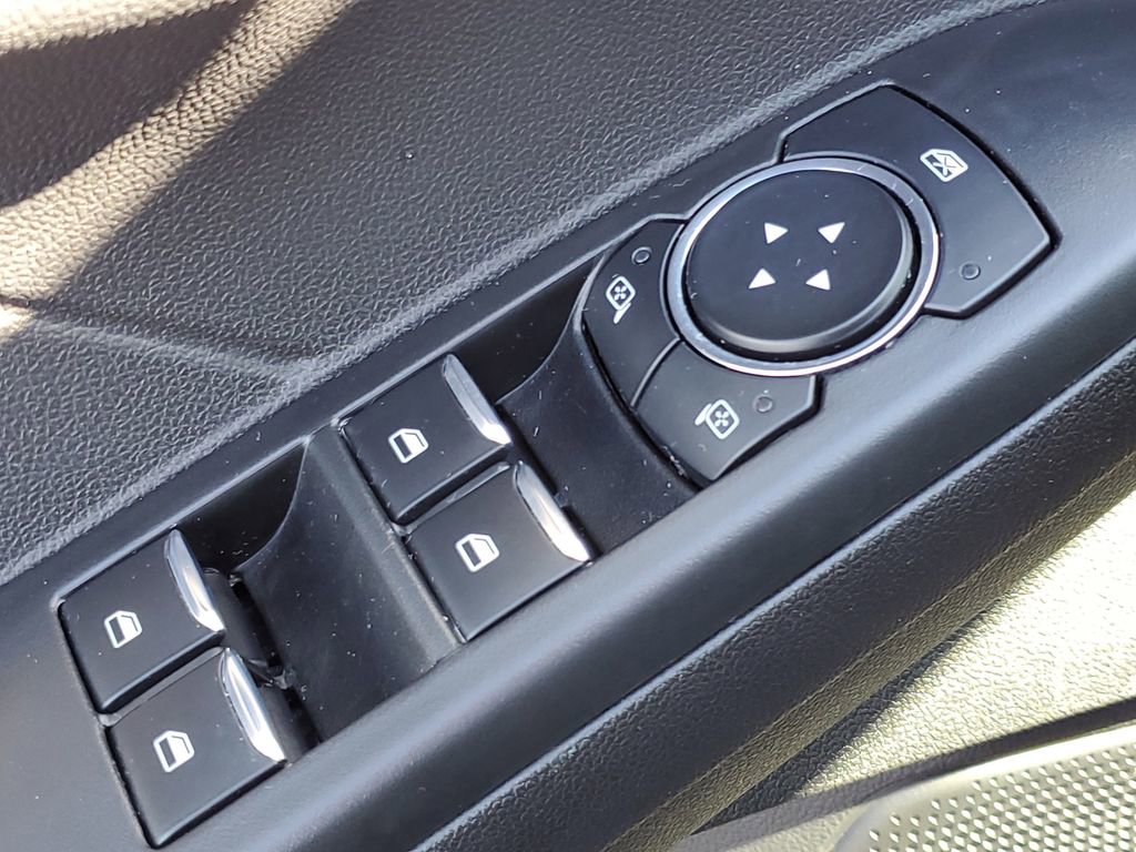 Certified 2025 Ford Escape Platinum image 28