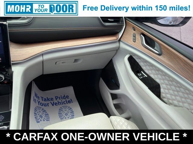 Used 2021 Jeep Grand Cherokee L Summit w/ Luxury Tech Group V AWD/4WD image 29
