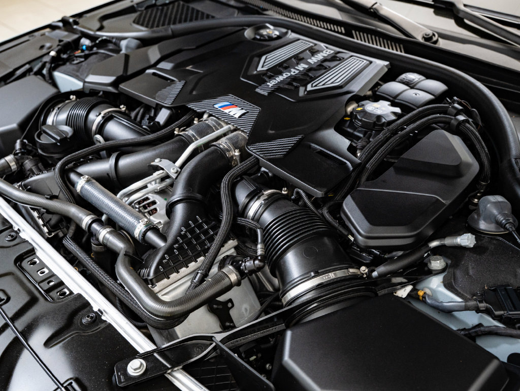 Used 2025 BMW M8 Competition AWD/4WD image 48