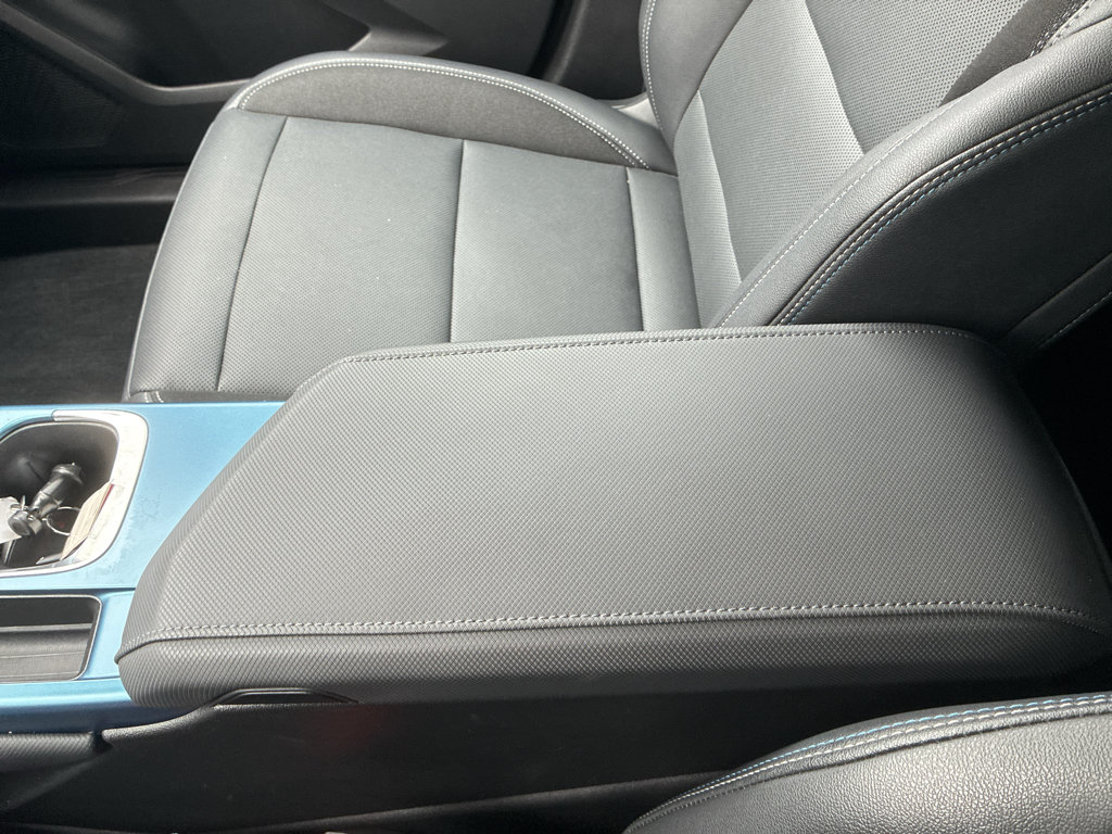 Used 2024 Chevrolet Equinox EV LT FWD image 29