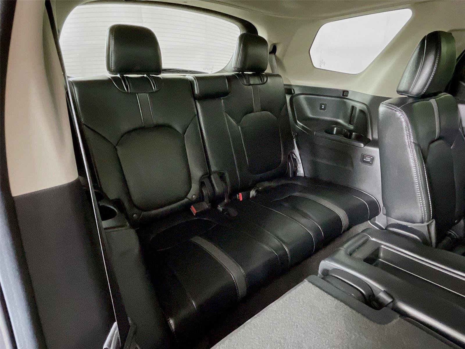 Certified 2025 Honda Pilot EX-L image 32