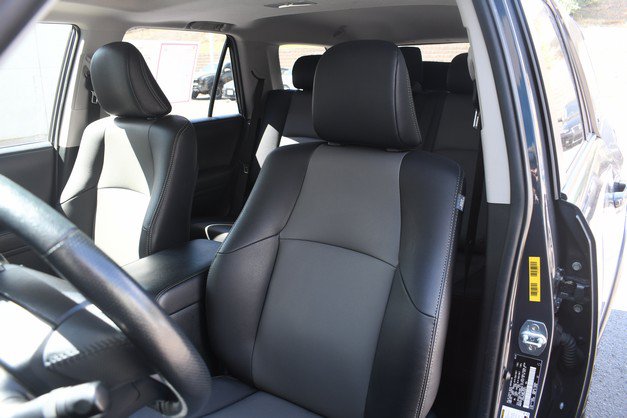 Certified 2024 Toyota 4Runner SR5 Premium w/ Moonroof Package AWD/4WD image 17