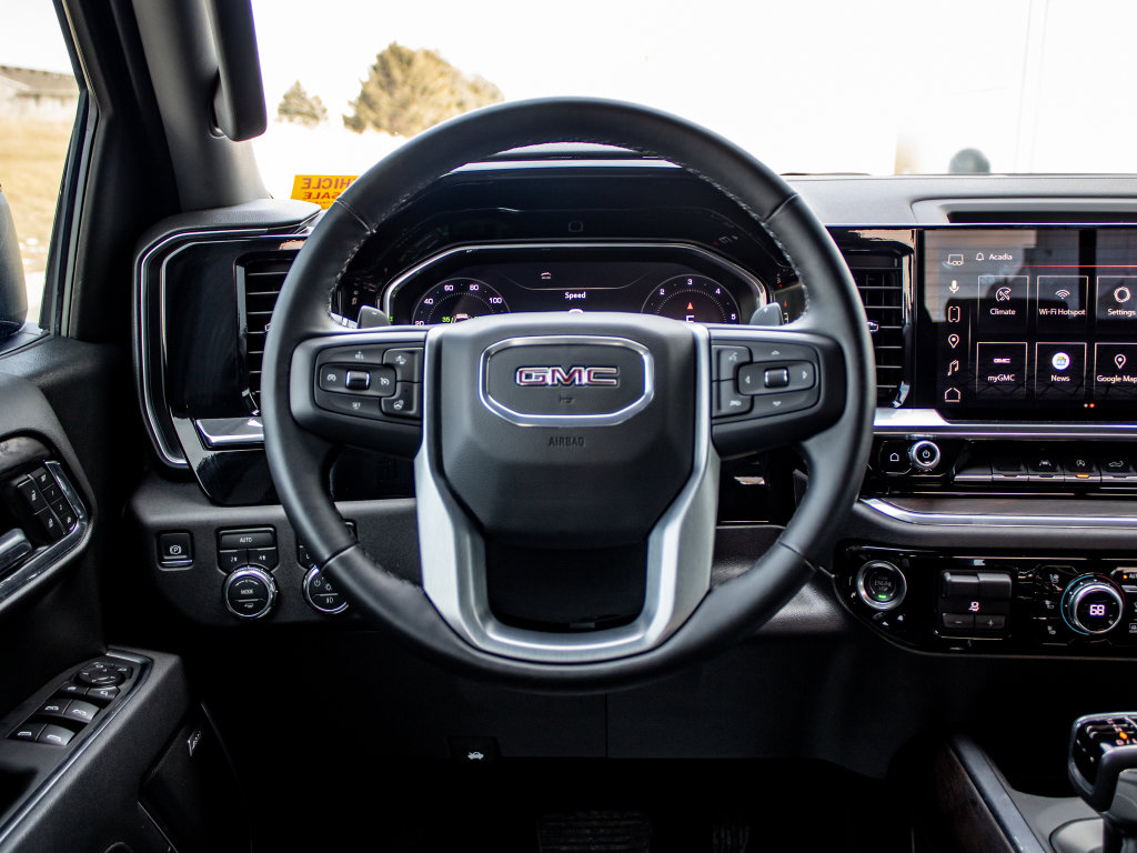 Used 2025 GMC Sierra 1500 SLT w/ SLT Premium Package image 28