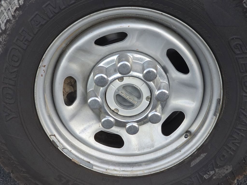 Used 2022 Ford F250 XL w/ Power Equipment Group image 29