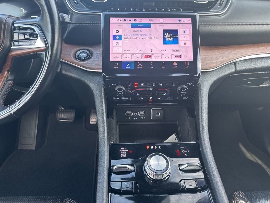 Used 2022 Jeep Grand Cherokee L Summit w/ Luxury Tech Group V image 20