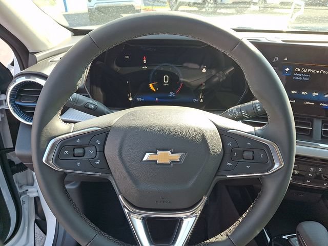 New 2026 Chevrolet Trax LT w/ Driver Confidence Package FWD image 16