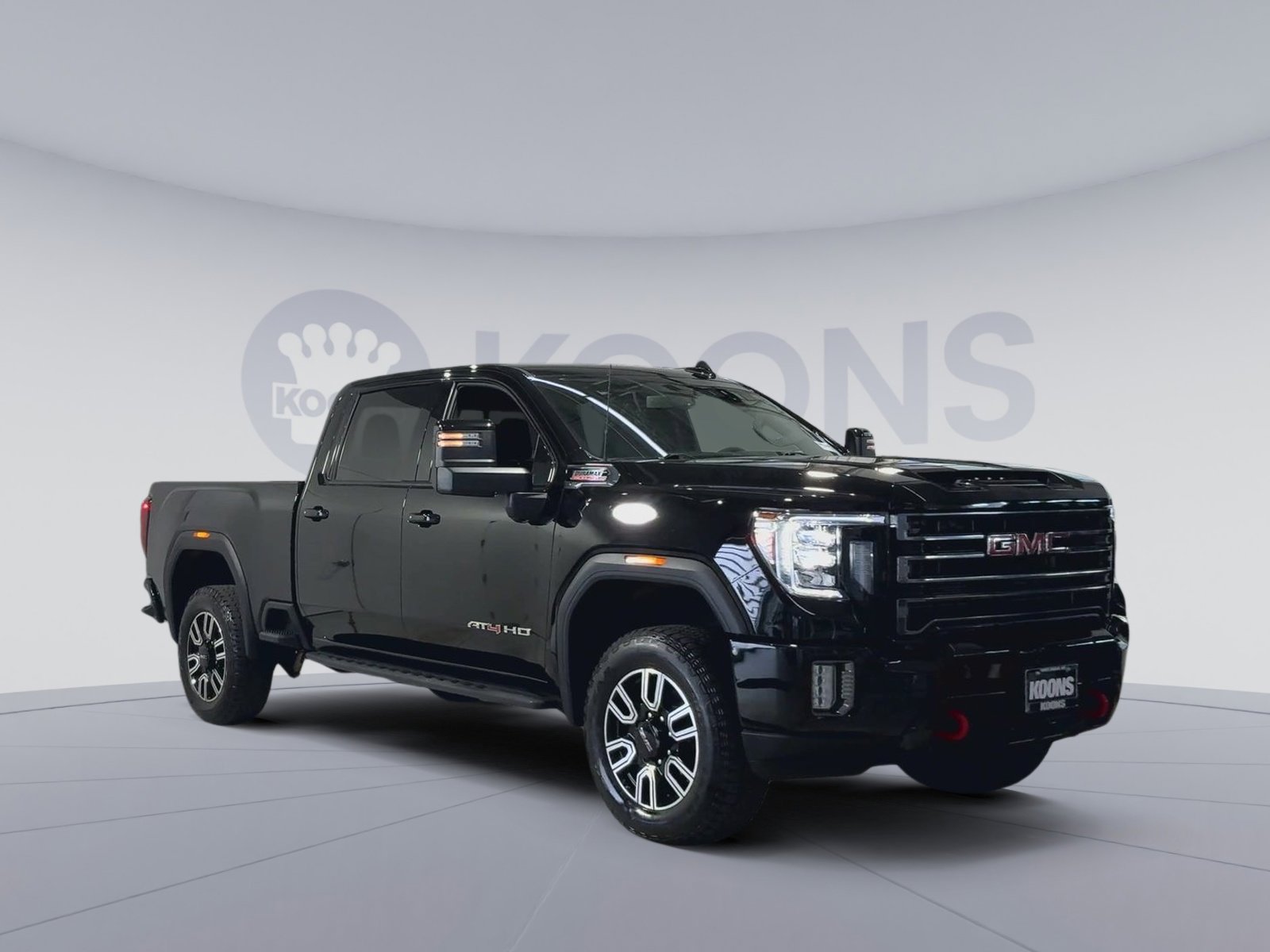 Used 2023 GMC Sierra 3500 AT4 image 2