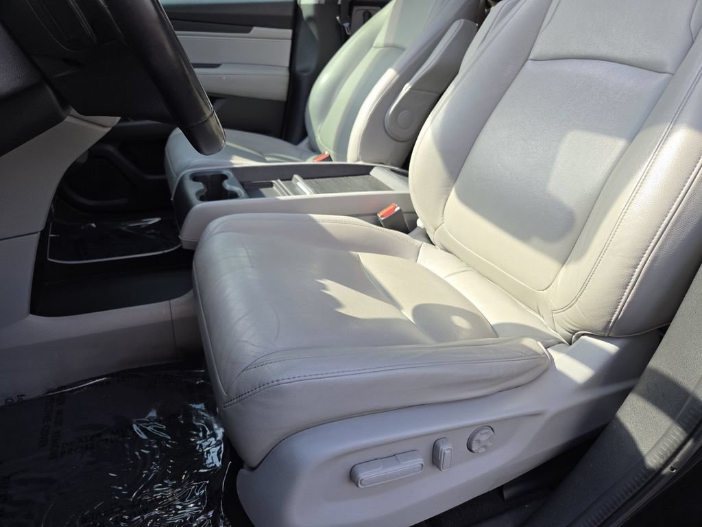 Certified 2018 Honda Odyssey EX-L image 30